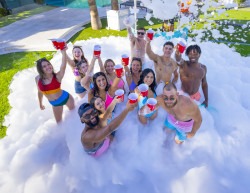 240617 FD COLLEGE DSC01402 1769643074 Foam Party